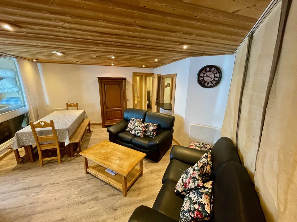 4-room apartment for 8
